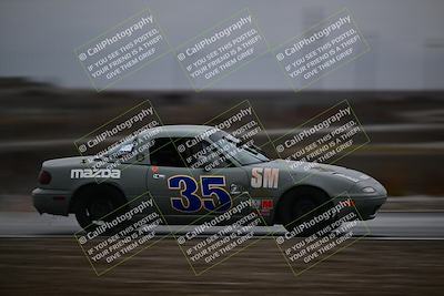 media/Nov-15-2025-CalClub SCCA (Sat) [[7bfa5a7151]]/Race/Group 4/